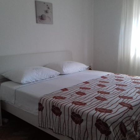 Apartment Dragan Póla Kültér fotó