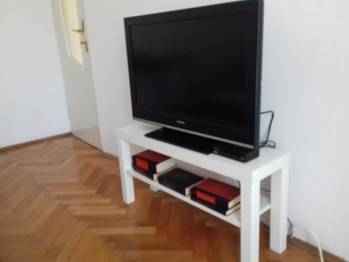 Apartment Dragan Póla Kültér fotó